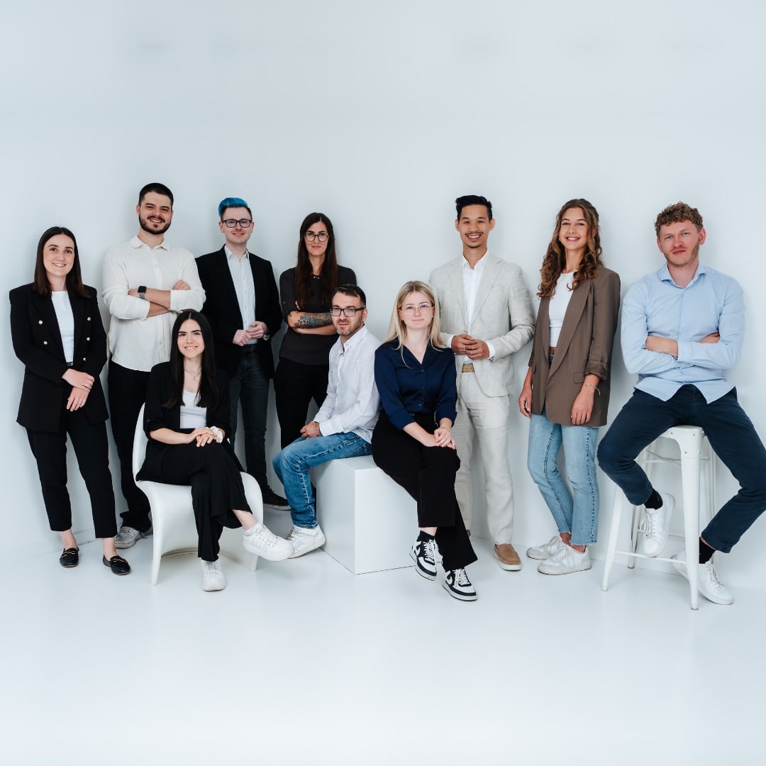 Teamfoto der Werbeagentur Kärnten Krassgrün.at 
